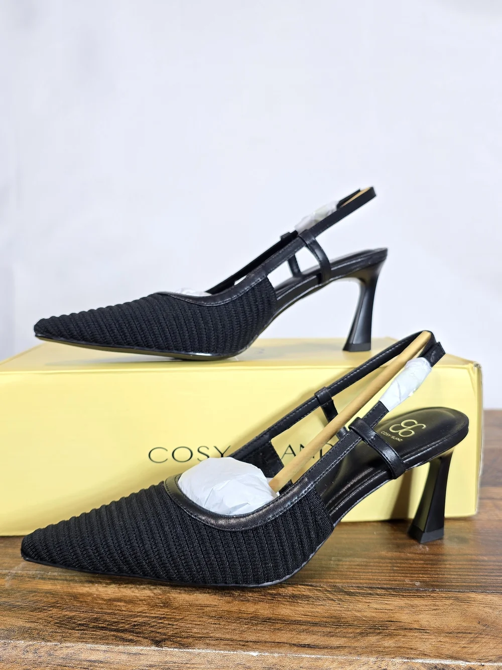 Cosy Island elegant pointed